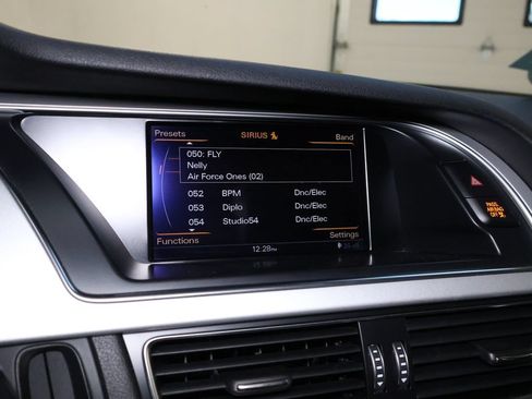 Used 2016 Audi A4 Premium Plus AWD/4WD image 27