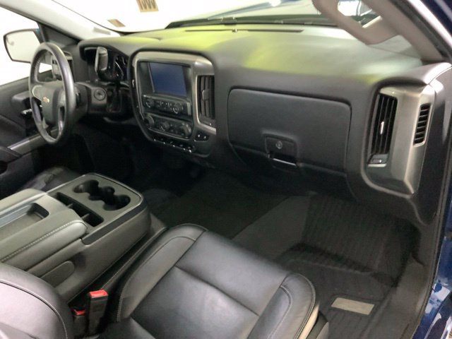 Used 2018 Chevrolet Silverado 1500 LT w/ All Star Edition AWD/4WD image 34