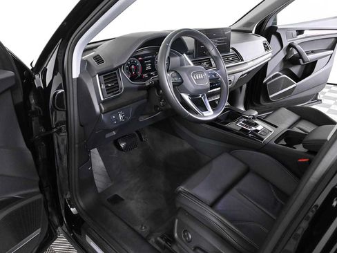 Used 2024 Audi Q5 2.0T Premium Plus AWD/4WD image 17