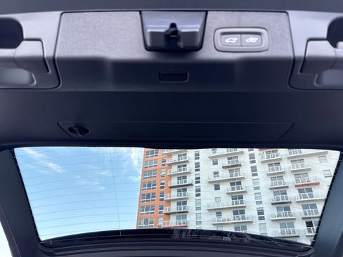 New 2026 Volvo XC60 T8 Core image 15