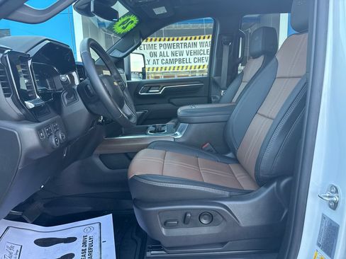 Used 2024 Chevrolet Silverado 2500 High Country w/ LPO, Dark Essentials Package AWD/4WD image 11