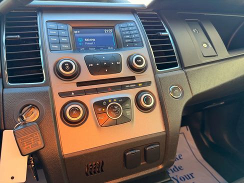 Used 2018 Ford Taurus Police Interceptor AWD image 12