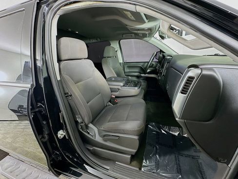 Used 2018 Chevrolet Silverado 1500 LT image 32