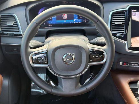 Used 2023 Volvo XC90 B6 Ultimate AWD/4WD image 17