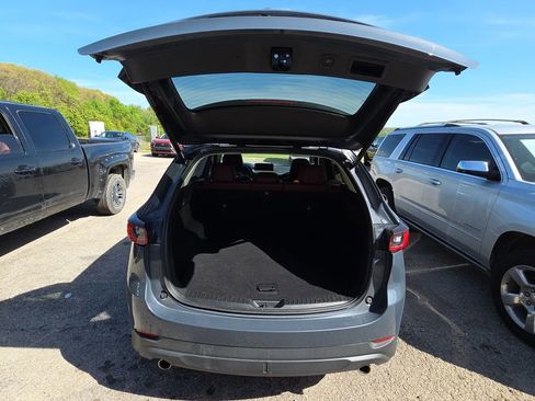 Used 2025 MAZDA CX-5 Carbon Edition image 14