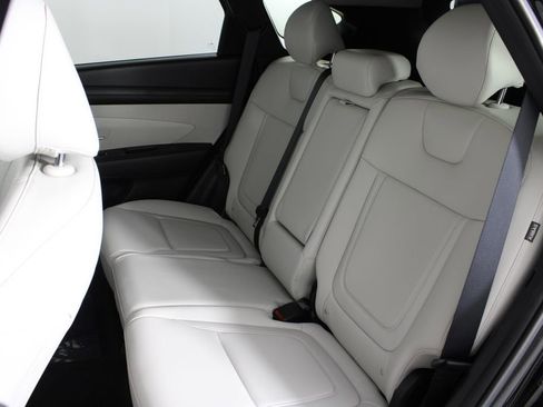 Used 2025 Hyundai Tucson SEL image 19