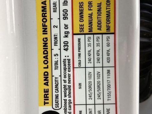 Used 2019 Ford Edge Titanium w/ Equipment Group 301A image 70