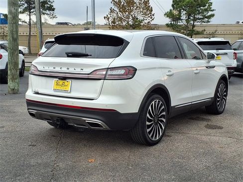 Certified 2022 Lincoln Nautilus Black Label w/ Class II Trailer Tow Package image 2