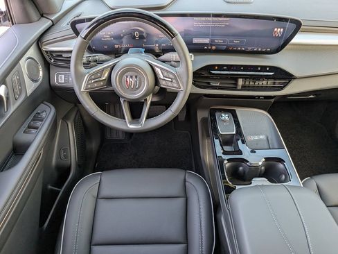 New 2026 Buick Enclave Avenir w/ Super Cruise Package FWD image 9
