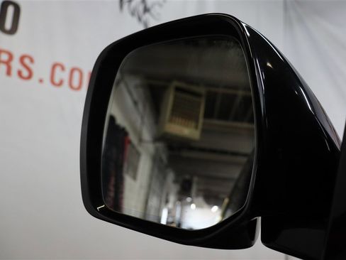 Used 2019 INFINITI QX80 Luxe image 32