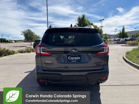 Used 2025 Subaru Ascent Onyx Edition w/ Onyx Package AWD/4WD image 4