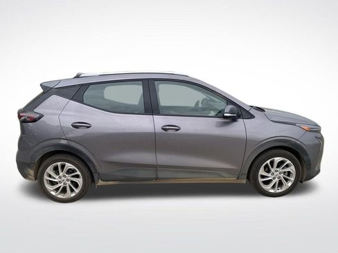 Used 2023 Chevrolet Bolt EUV LT FWD image 8