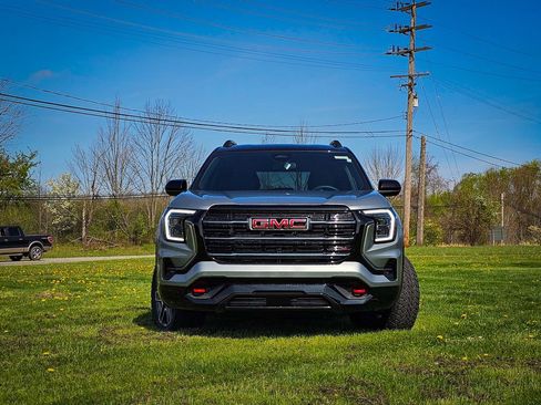 New 2026 GMC Terrain AT4 AWD/4WD image 8