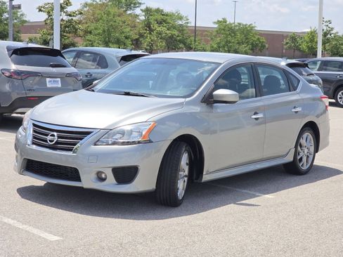 Used 2014 Nissan Sentra SR FWD image 6