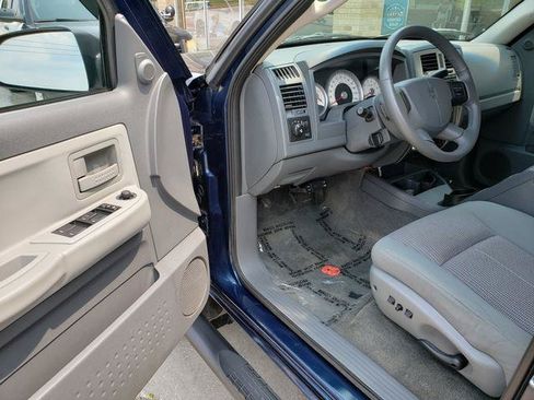 Used 2007 Dodge Dakota SLT w/ Popular Equipment Group RWD image 10