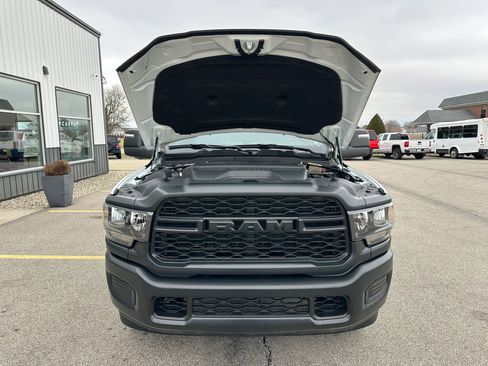 Used 2024 RAM 3500 Tradesman image 30