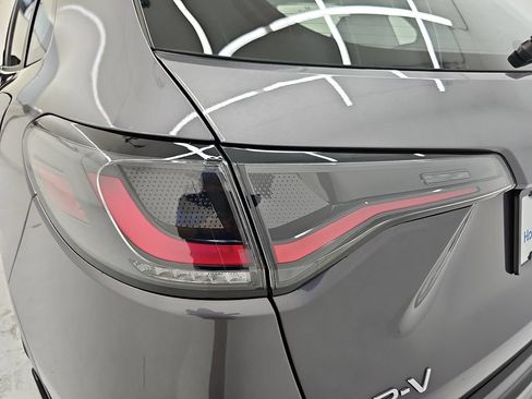 Used 2025 Honda HR-V LX image 40