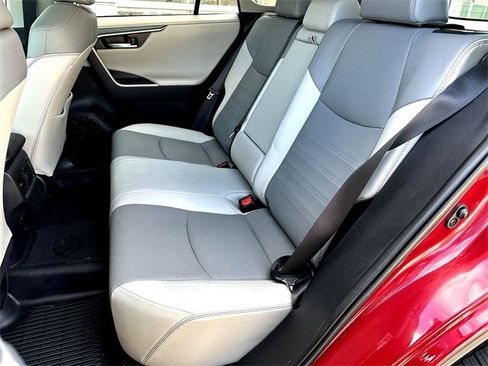 Used 2019 Toyota RAV4 Limited w/ Cold Weather Package image 19