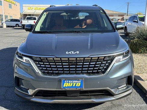 Used 2024 Kia Carnival SX image 8
