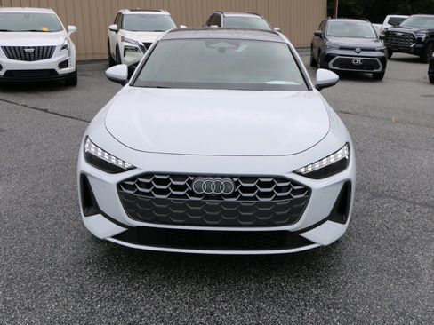 Used 2025 Audi A5 2.0T Premium Plus w/ Premium Plus AWD/4WD image 9