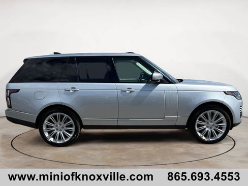 Used 2021 Land Rover Range Rover P525 Westminster Edition image 2