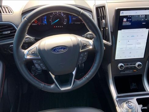 Used 2021 Ford Edge ST-Line FWD image 6