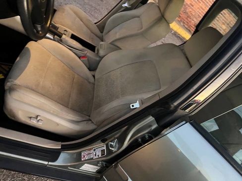 Used 2009 Subaru Outback 2.5i Special Edition image 11