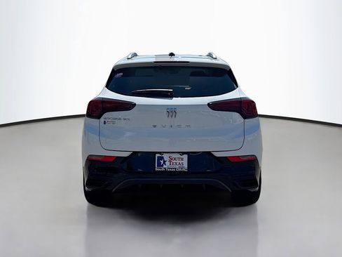 Used 2025 Buick Encore GX Sport Touring w/ Advanced Technology Package image 6