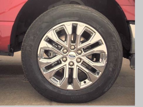 Used 2024 Ford F150 Lariat w/ FX4 Off-Road Package AWD/4WD image 12