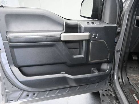 Used 2018 Ford F150 Raptor w/ Equipment Group 802A Luxury AWD/4WD image 21