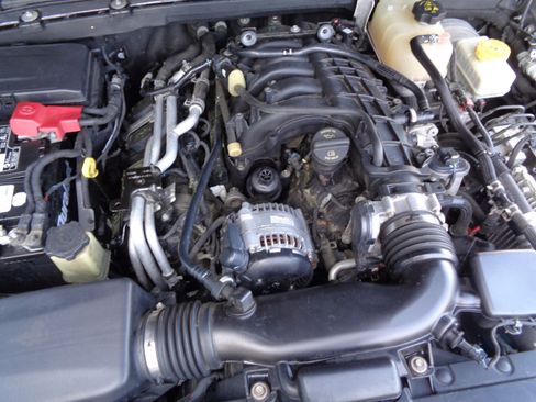 Used 2018 Jeep Wrangler Unlimited Rubicon image 19