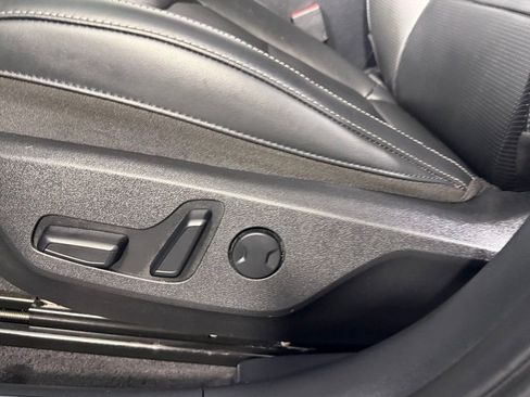 Used 2025 Kia EV6 Wind RWD image 25