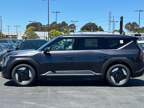 New 2026 Kia EV9 Light RWD image 7