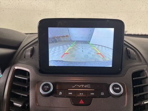 Used 2022 Ford Transit Connect XL image 14