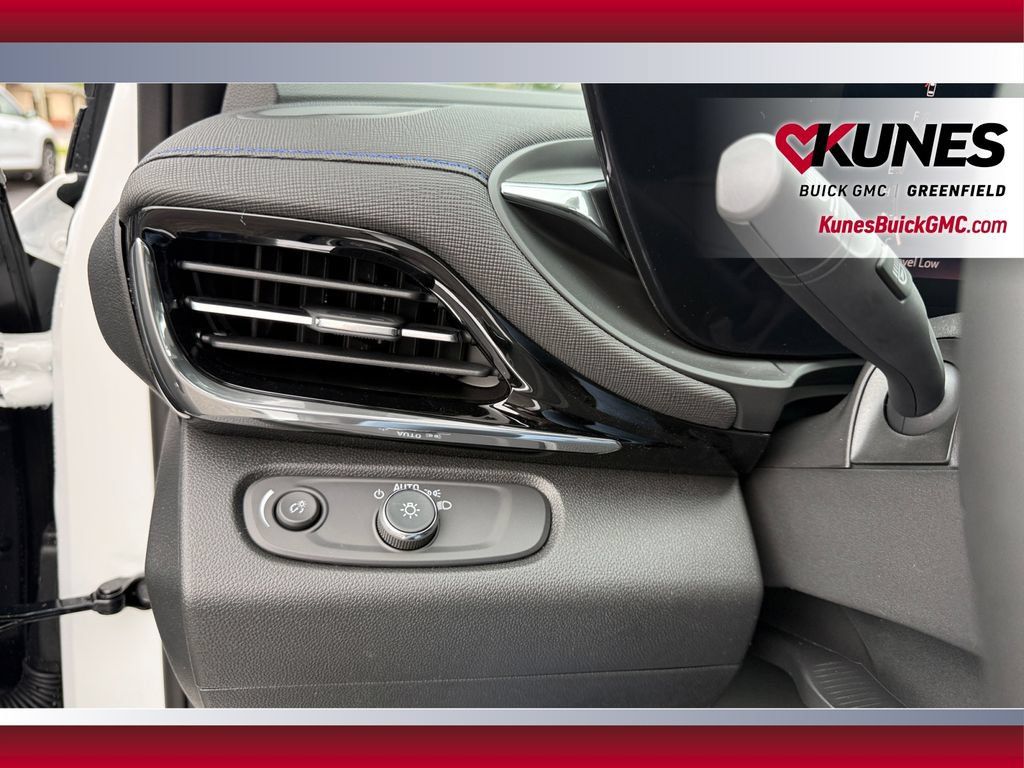 New 2026 Buick Envista Sport Touring w/ Convenience I Package FWD image 26