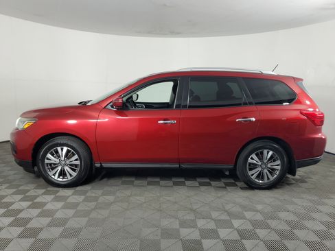 Used 2018 Nissan Pathfinder SV w/ Cargo Package FWD image 7