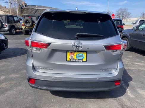 Used 2015 Toyota Highlander Limited AWD/4WD image 65