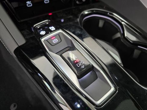 New 2025 Audi Q5 Premium image 15