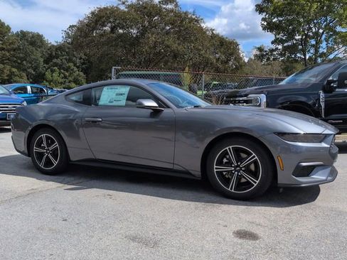 New 2025 Ford Mustang Coupe image 2