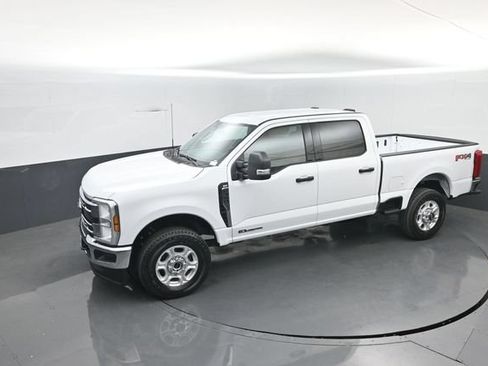New 2026 Ford F350 XLT w/ FX4 Off-Road Package AWD/4WD image 26