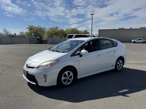 Used 2013 Toyota Prius Two image 6