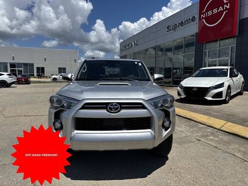 Used 2020 Toyota 4Runner TRD Off-Road Premium image 2