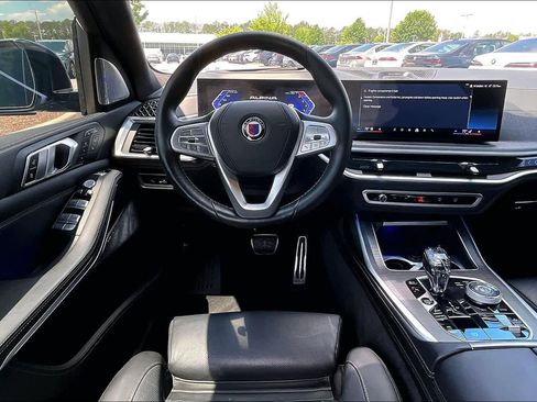 Certified 2024 BMW ALPINA XB7 AWD/4WD image 5