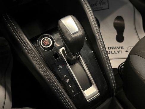 Used 2019 Nissan Kicks SV image 15