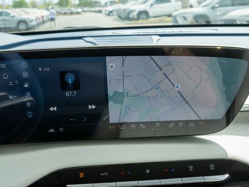 New 2026 Buick Enclave Avenir w/ Super Cruise Package image 15