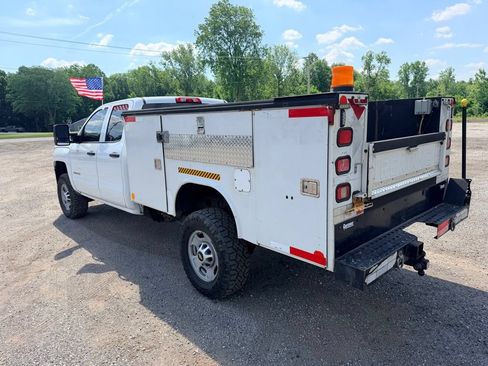 Used 2017 Chevrolet Silverado 3500 W/T w/ WT Convenience Package RWD image 5