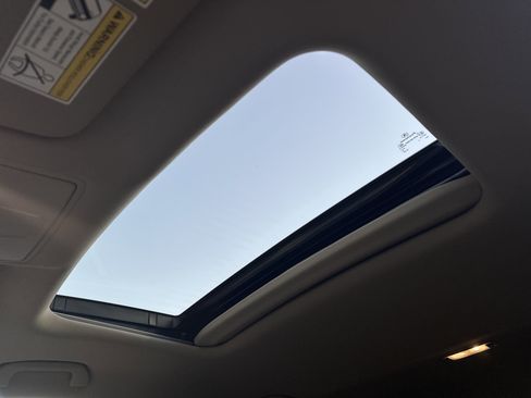 Certified 2020 Acura MDX SH-AWD w/ Technology Package image 37