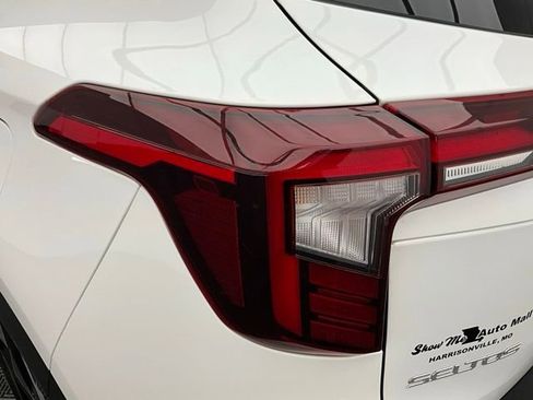 Used 2025 Kia Seltos S FWD image 24
