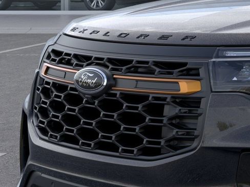New 2026 Ford Explorer Tremor w/ Tremor Ultimate Package AWD/4WD image 18