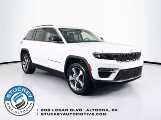 Used 2023 Jeep Grand Cherokee Limited AWD/4WD video 1